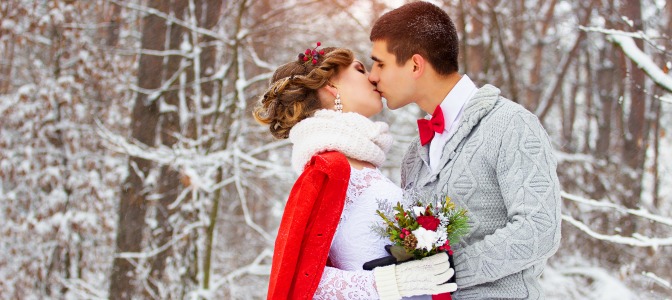 Pros and cons of planning a christmas wedding in the winter
