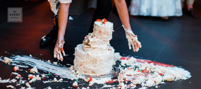How to become a wedding planner feature image, fallen wedding cake