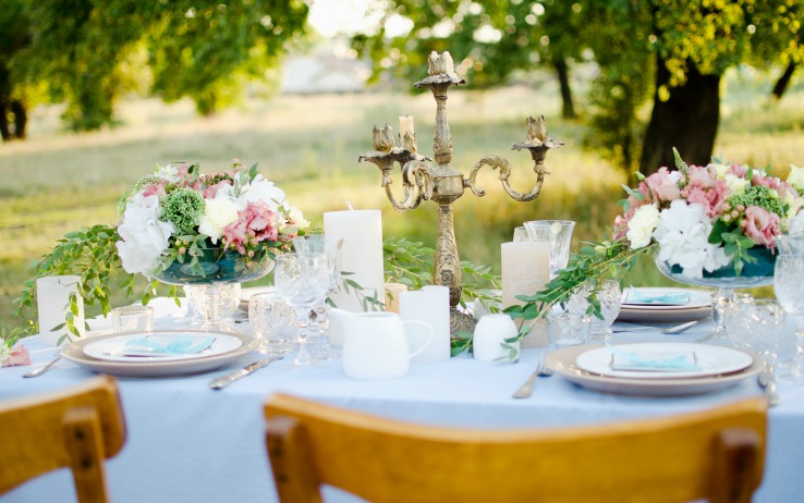 Wedding and event planning courses teach student planners the advantages of outdoor weddings