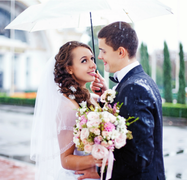 The wedding must go on whether it's rain or shine so come prepared as a professional wedding planner